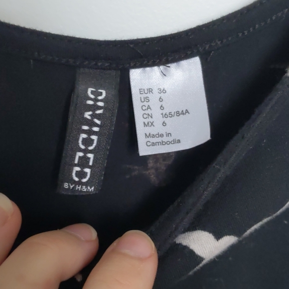 H&M Black Bird Dress - Picture 4 of 4